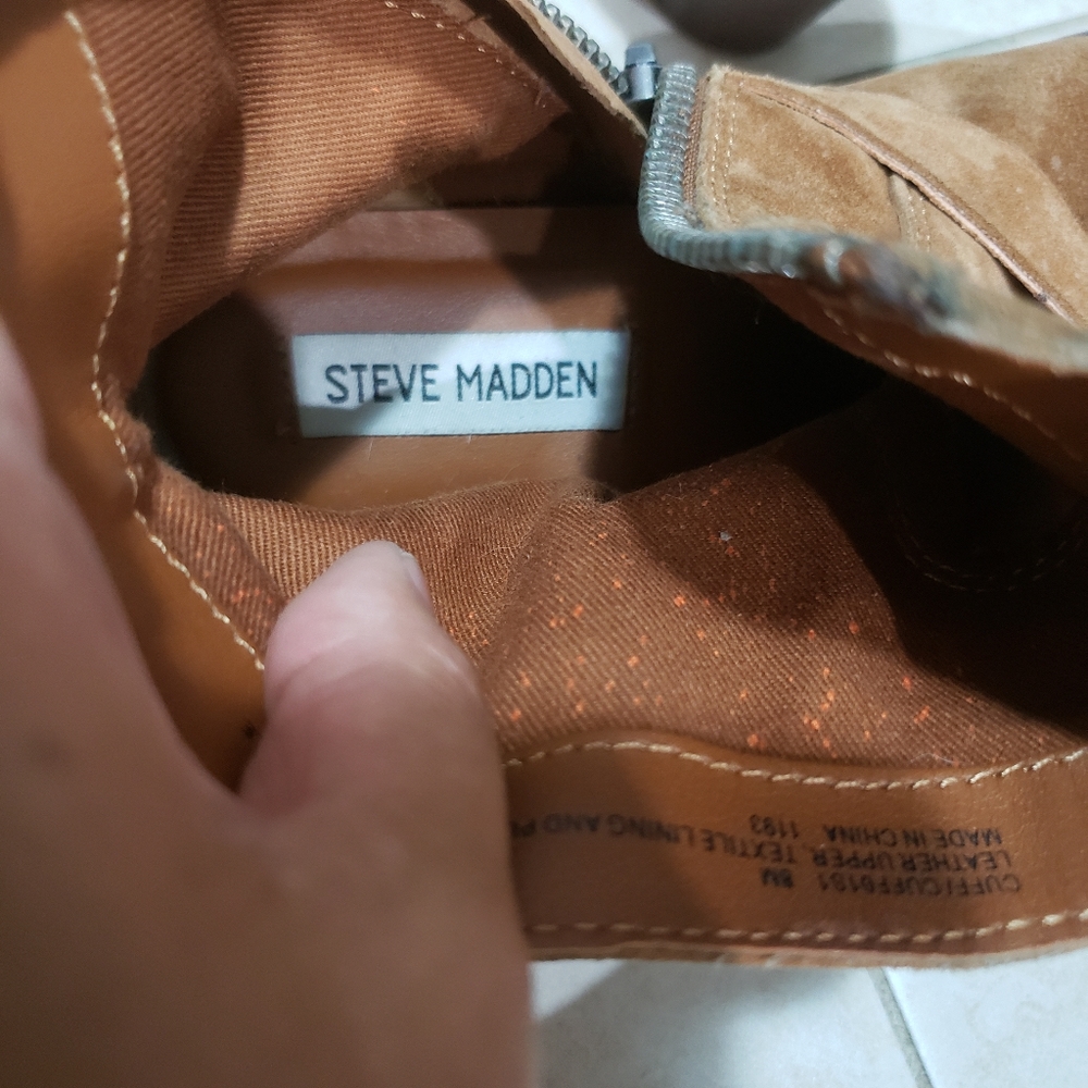 Steve Madden cuff pointed toe brown booties - Picture 5 of 7